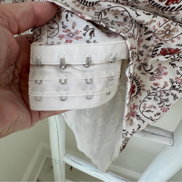 Windsor Cropped Corset Floral Puffed Short Sleeve Top Size Small - Picture 4 of 14